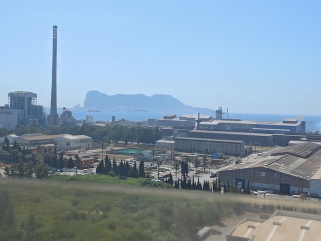 Office for rent in Los Barrios - € 760 (Ref: 9615500)