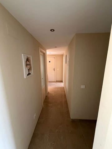 3 soveværelse Lejlighed til salg i La Alcaidesa med swimmingpool garage - € 350.000 (Ref: 9615501)