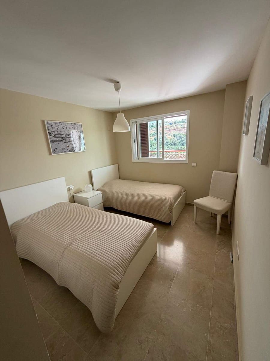 Piso de 3 habitaciones en La Alcaidesa en venta con piscina garaje - 350.000 € (Ref: 9615501)