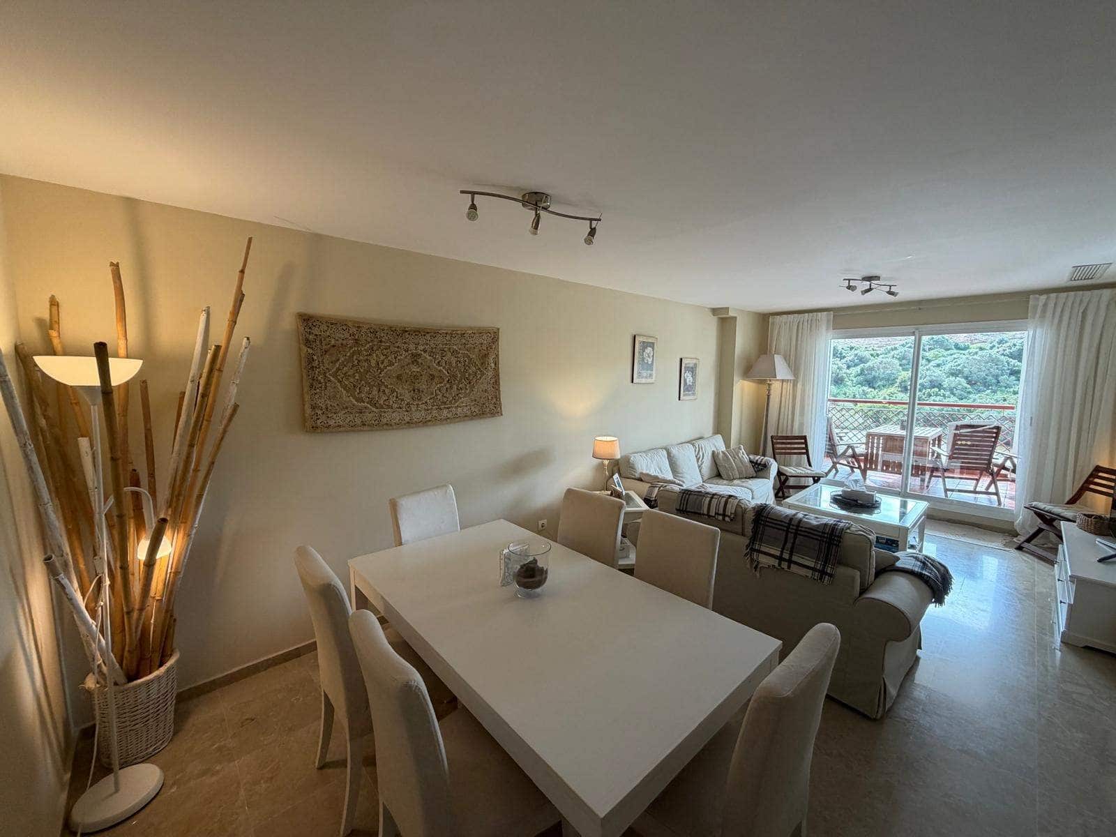 Piso de 3 habitaciones en La Alcaidesa en venta con piscina garaje - 350.000 € (Ref: 9615501)