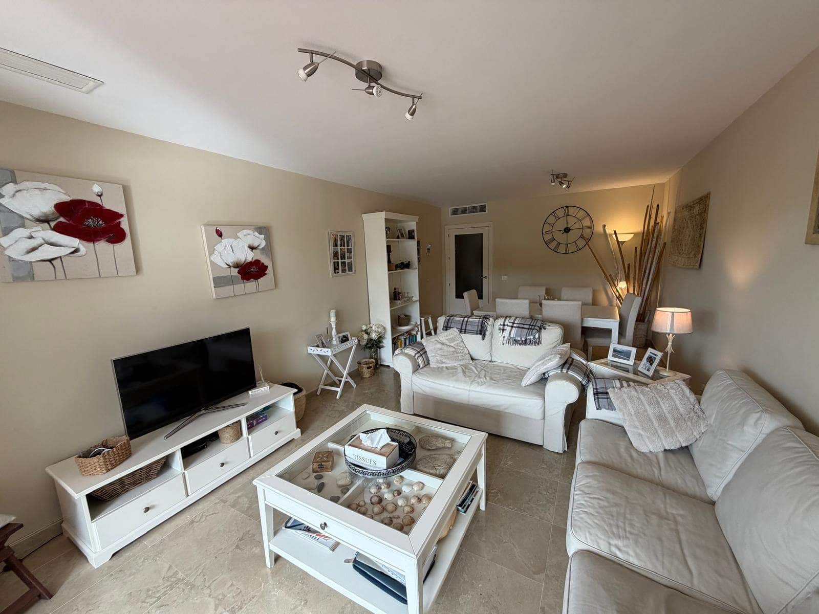 Piso de 3 habitaciones en La Alcaidesa en venta con piscina garaje - 350.000 € (Ref: 9615501)