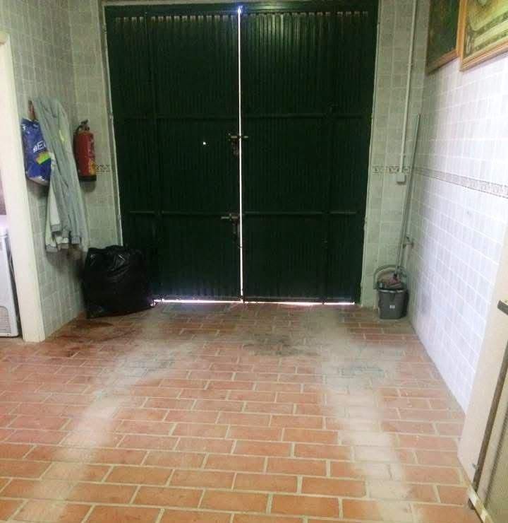 4 chambre Finca/Maison de Campagne à vendre à La Linea de la Concepcion avec piscine garage - 340 000 € (Ref: 9619278)