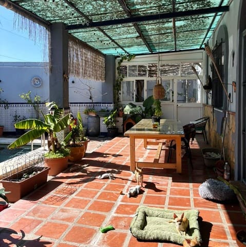 4 bedroom Finca/Country House for sale in La Línea de la Concepción with pool garage - € 340,000 (Ref: 9619278)