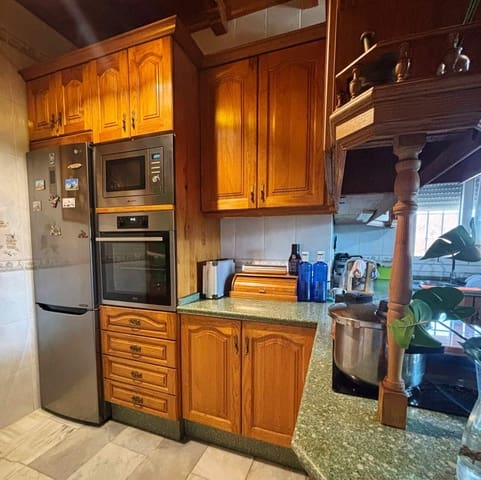 4 bedroom Finca/Country House for sale in La Línea de la Concepción with pool garage - € 340,000 (Ref: 9619278)