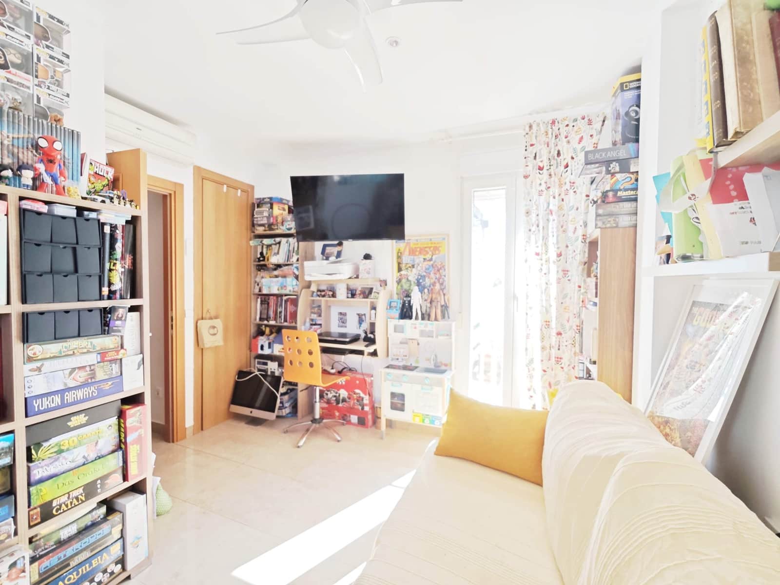 Apartamento de 3 habitaciones en Manilva en venta con piscina - 330.000 € (Ref: 9621797)