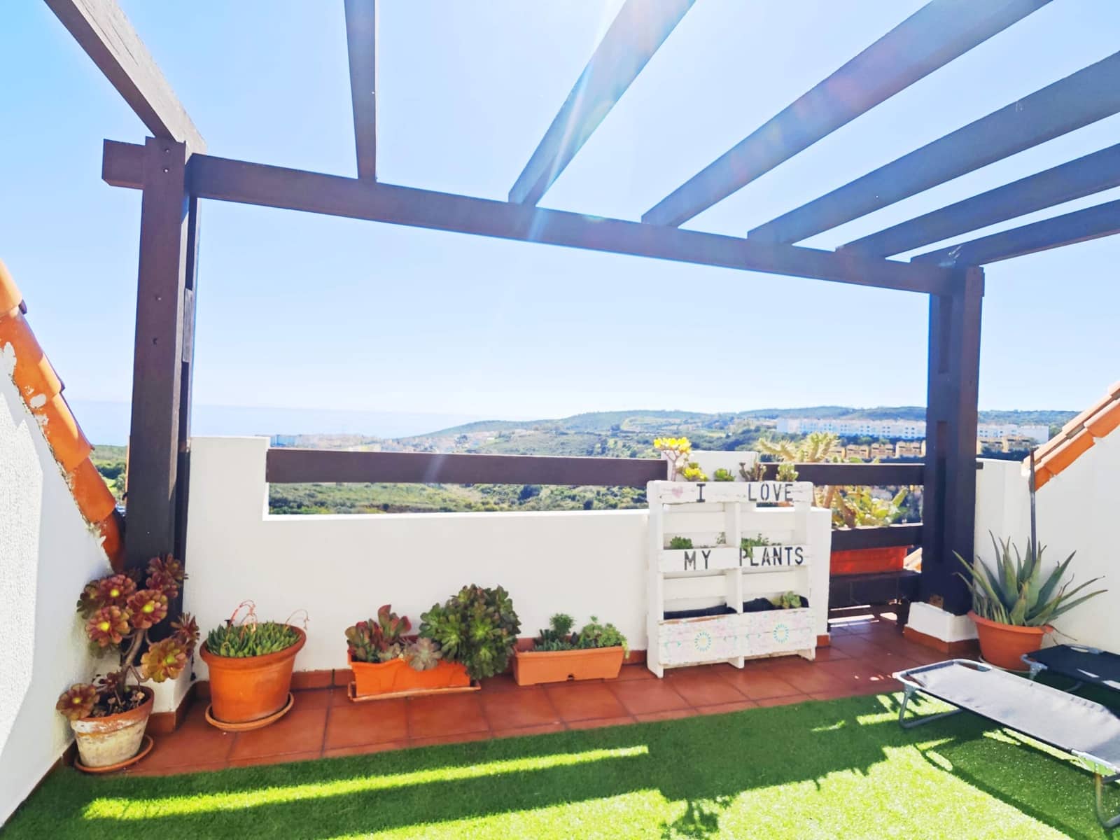 Apartamento de 3 habitaciones en Manilva en venta con piscina - 330.000 € (Ref: 9621797)