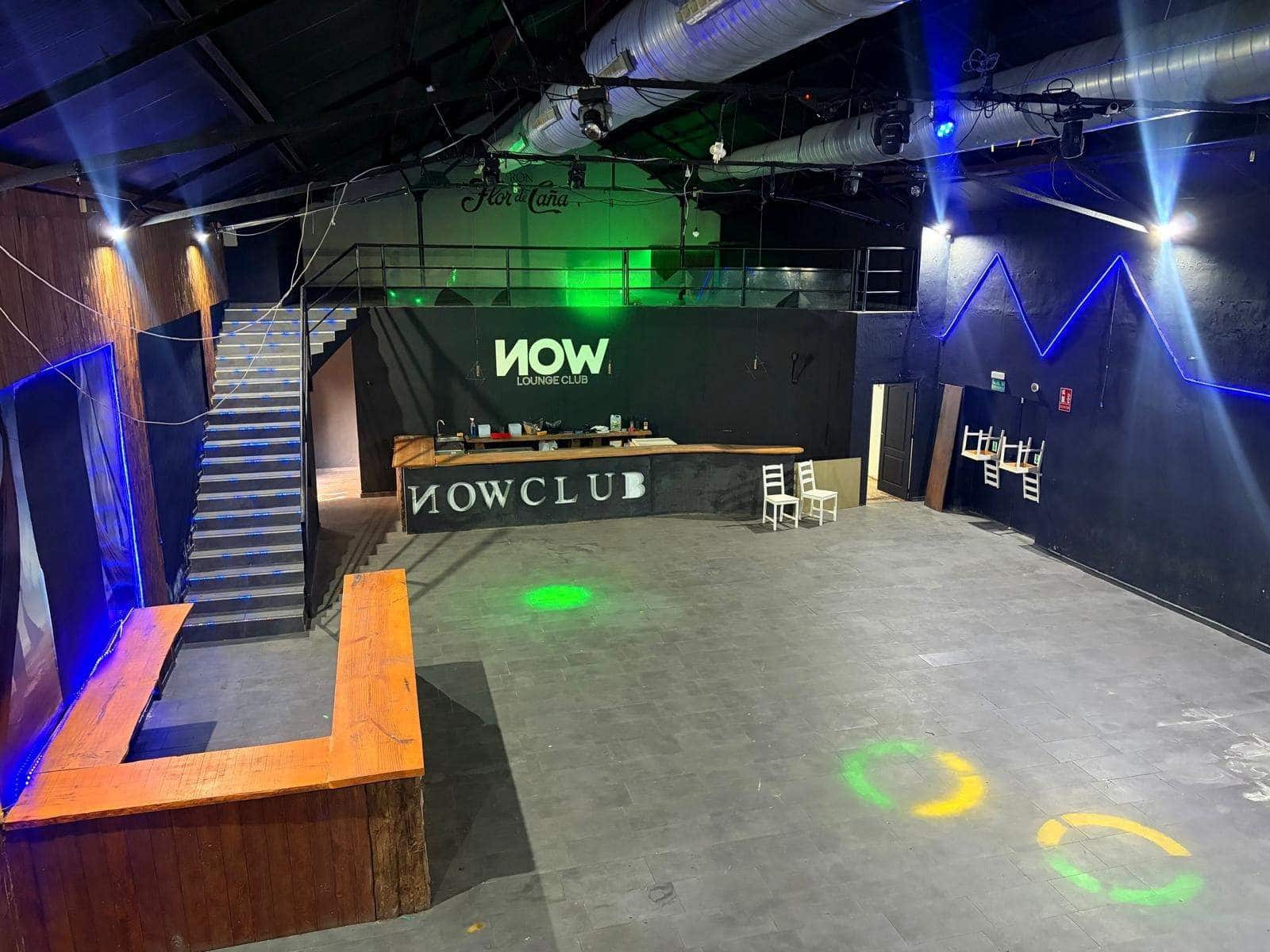 Local Commercial à vendre à Campamento - 285 000 € (Ref: 9637633)