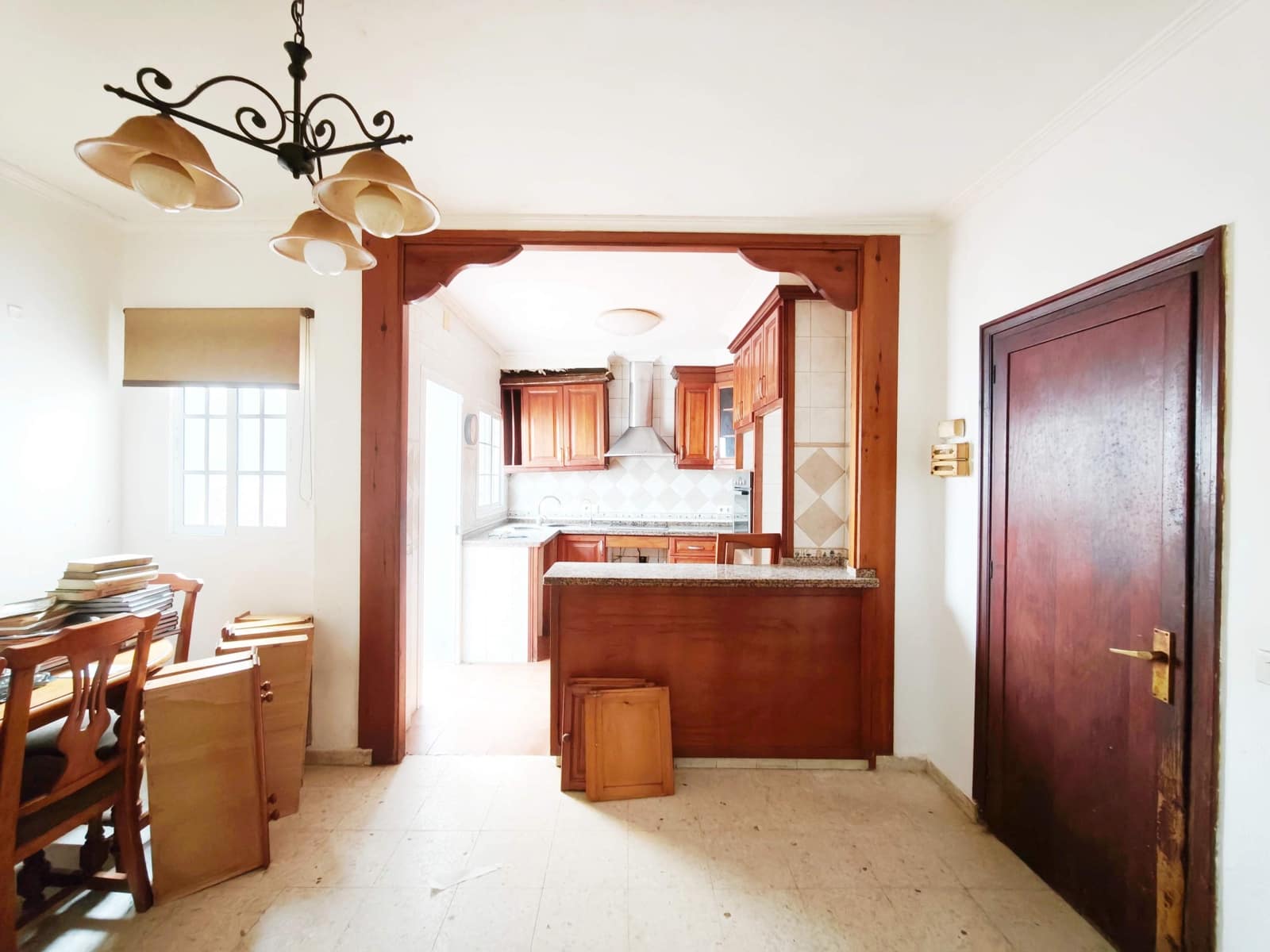 6 makuuhuone Huvila myytävänä paikassa Algeciras - 240 000 € (Ref: 9652047)