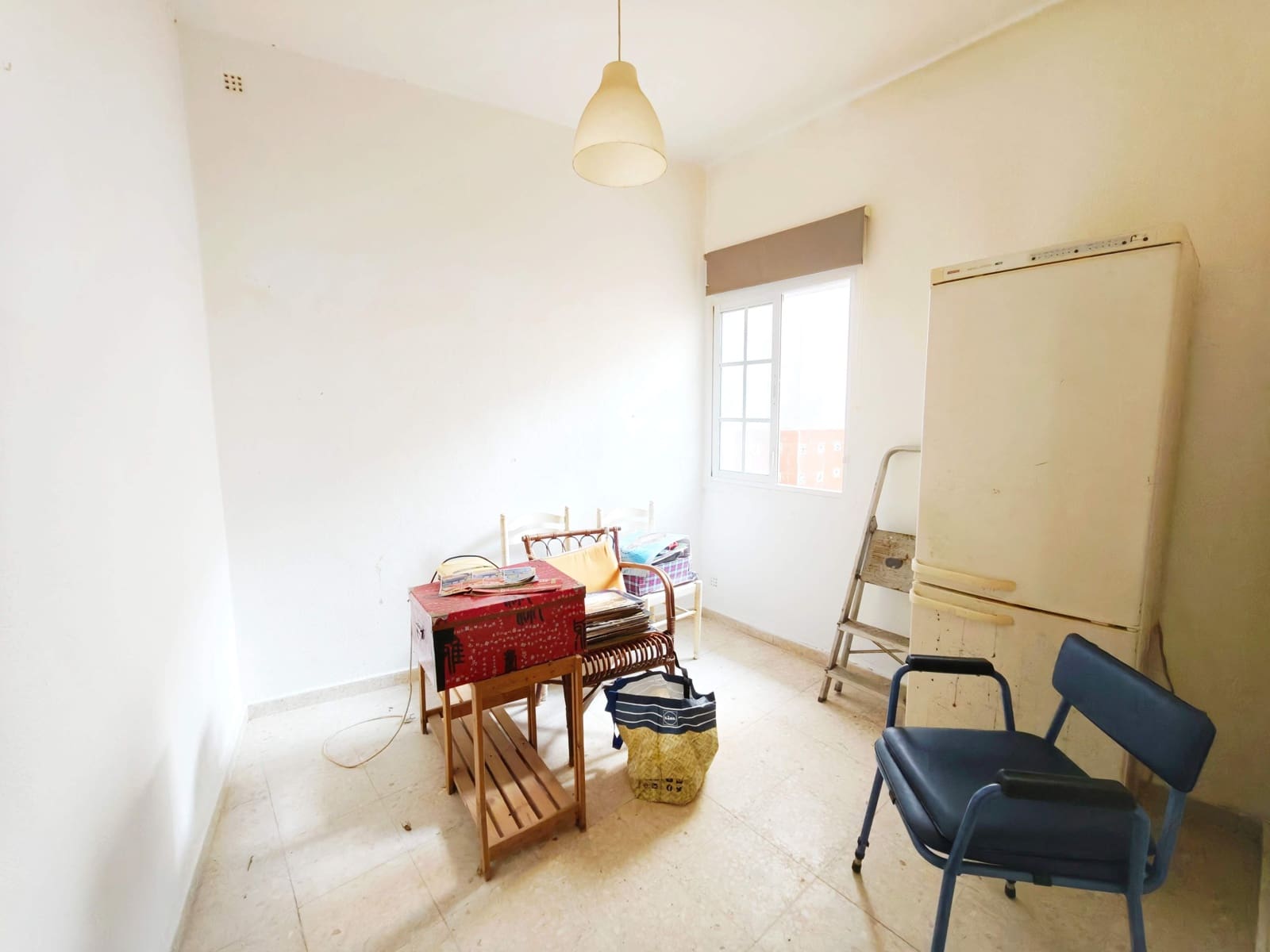 6 makuuhuone Huvila myytävänä paikassa Algeciras - 240 000 € (Ref: 9652047)