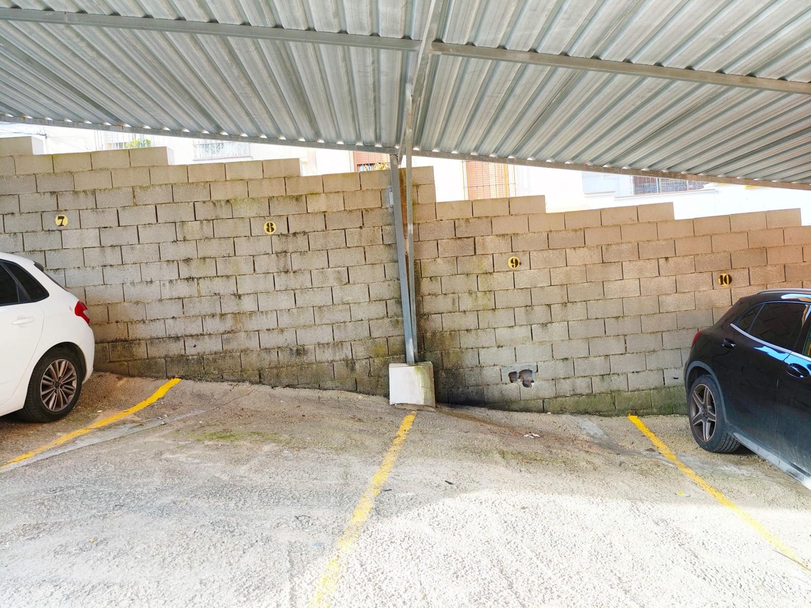 6 makuuhuone Huvila myytävänä paikassa Algeciras - 240 000 € (Ref: 9652047)