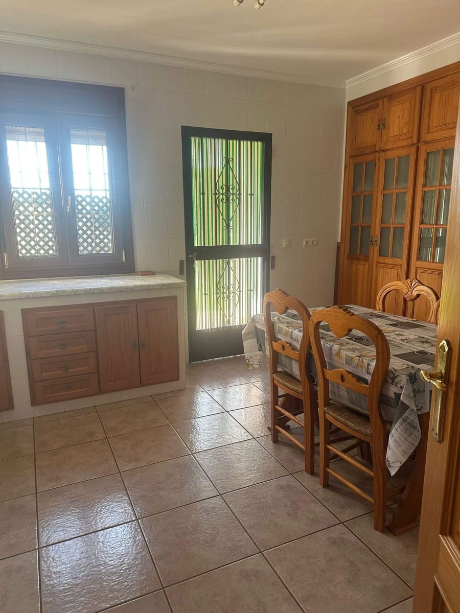 3 bedroom Finca/Country House for sale in La Linea de la Concepcion with pool - € 400,000 (Ref: 9677513)