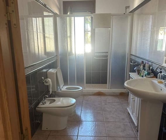 Finca/Casa Rural de 3 habitaciones en La Línea de la Concepción en venta con piscina - 400.000 € (Ref: 9677513)