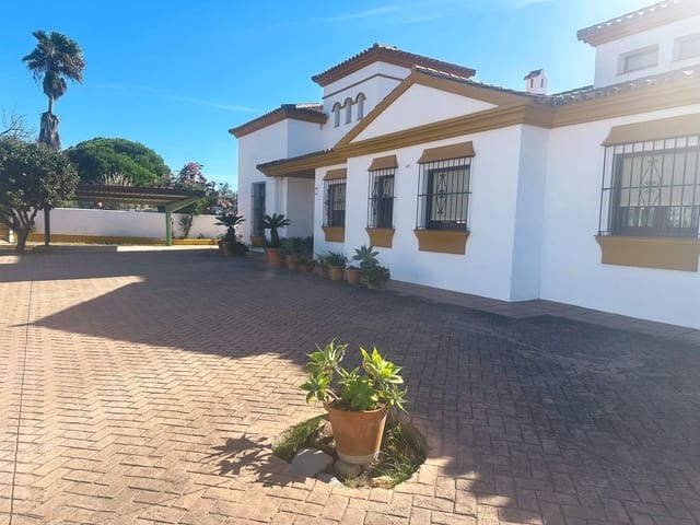 Finca/Casa Rural de 3 habitaciones en La Línea de la Concepción en venta con piscina - 400.000 € (Ref: 9677513)