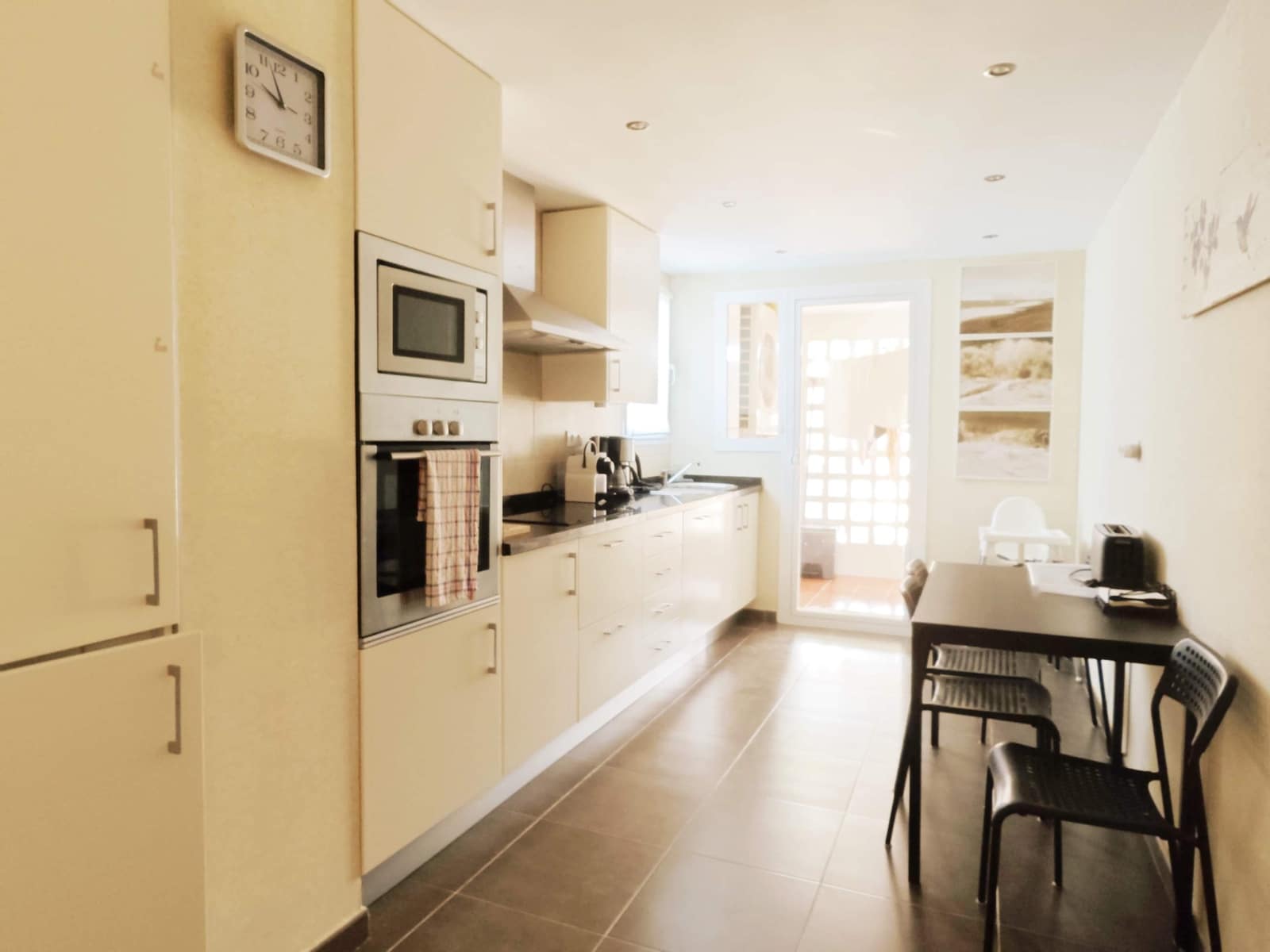 3 Zimmer Apartment zu verkaufen in La Alcaidesa mit Pool Garage - 350.000 € (Ref: 9679885)