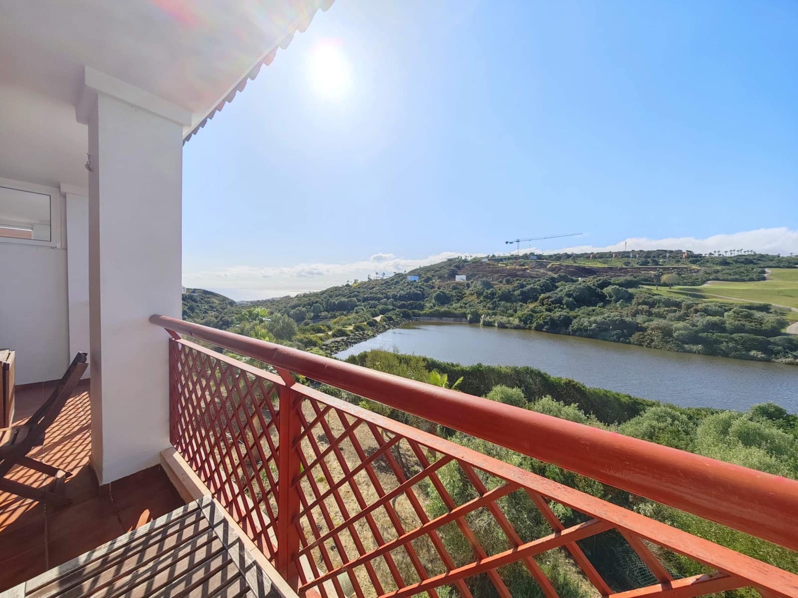 3 Zimmer Apartment zu verkaufen in La Alcaidesa mit Pool Garage - 350.000 € (Ref: 9679885)