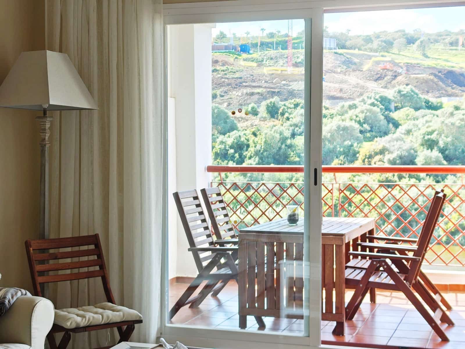 3 Zimmer Apartment zu verkaufen in La Alcaidesa mit Pool Garage - 350.000 € (Ref: 9679885)