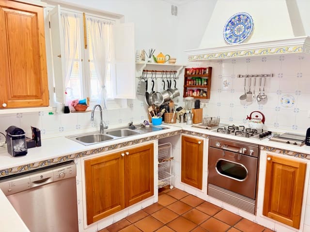 4 camera da letto Appartamento in vendita in La Línea de la Concepción - 390.000 € (Rif: 9679886)