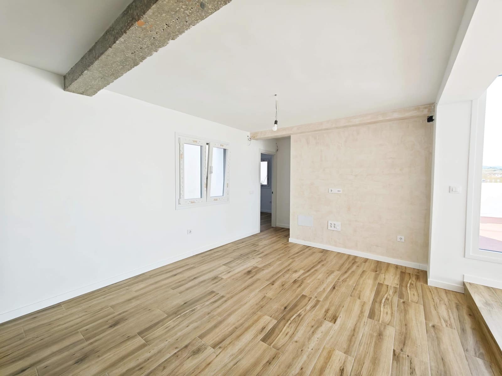 2 Zimmer Penthouse zu verkaufen in Algeciras - 220.000 € (Ref: 9683526)