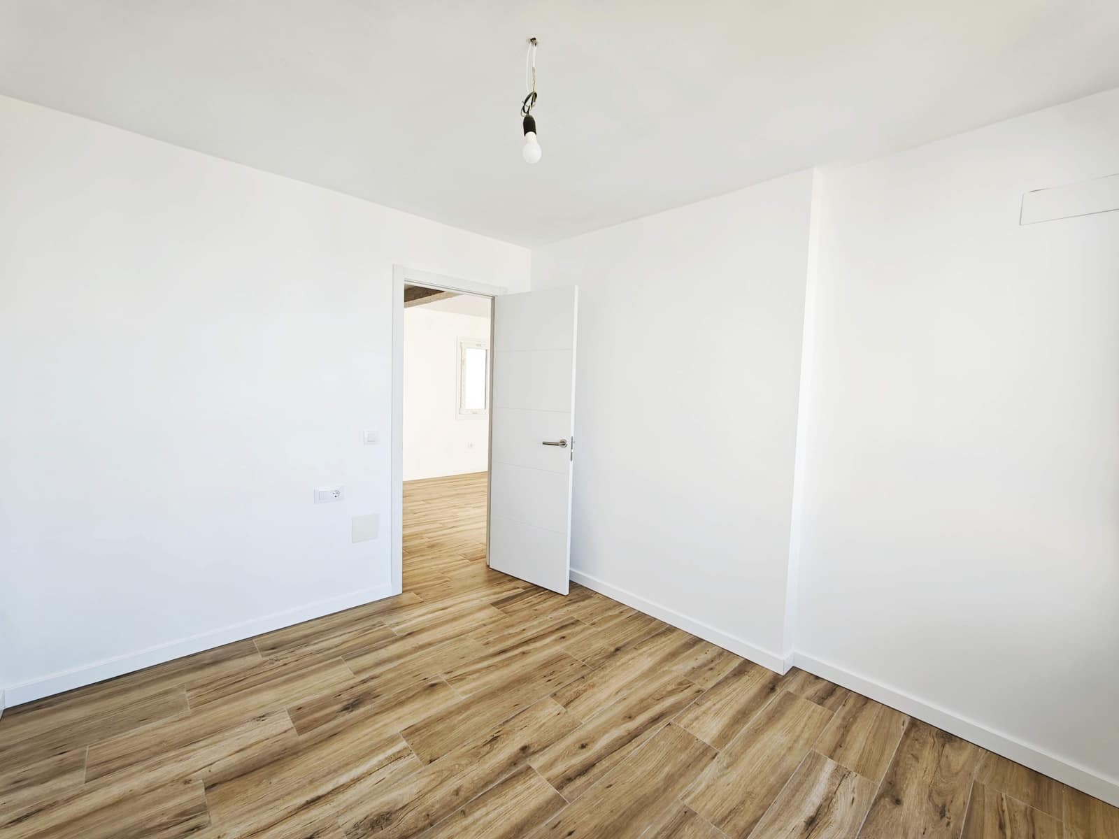 2 Zimmer Penthouse zu verkaufen in Algeciras - 220.000 € (Ref: 9683526)