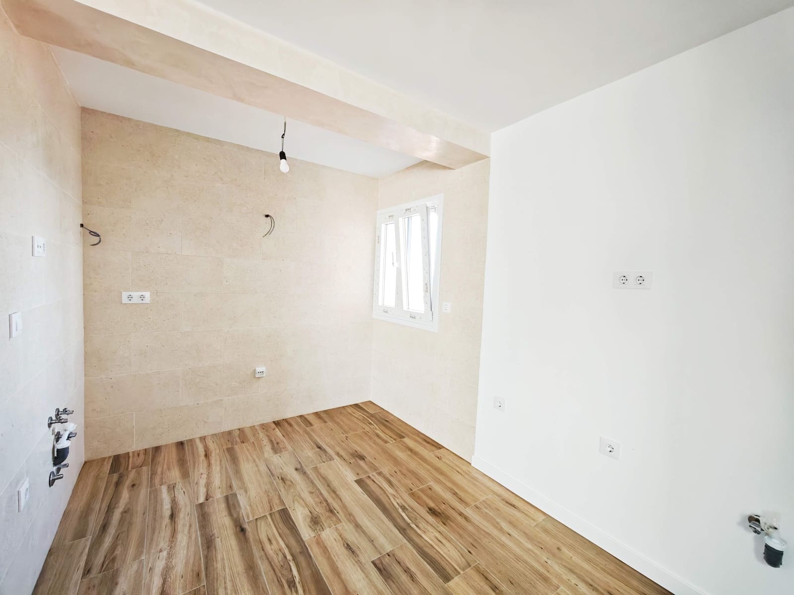 2 Zimmer Penthouse zu verkaufen in Algeciras - 220.000 € (Ref: 9683526)