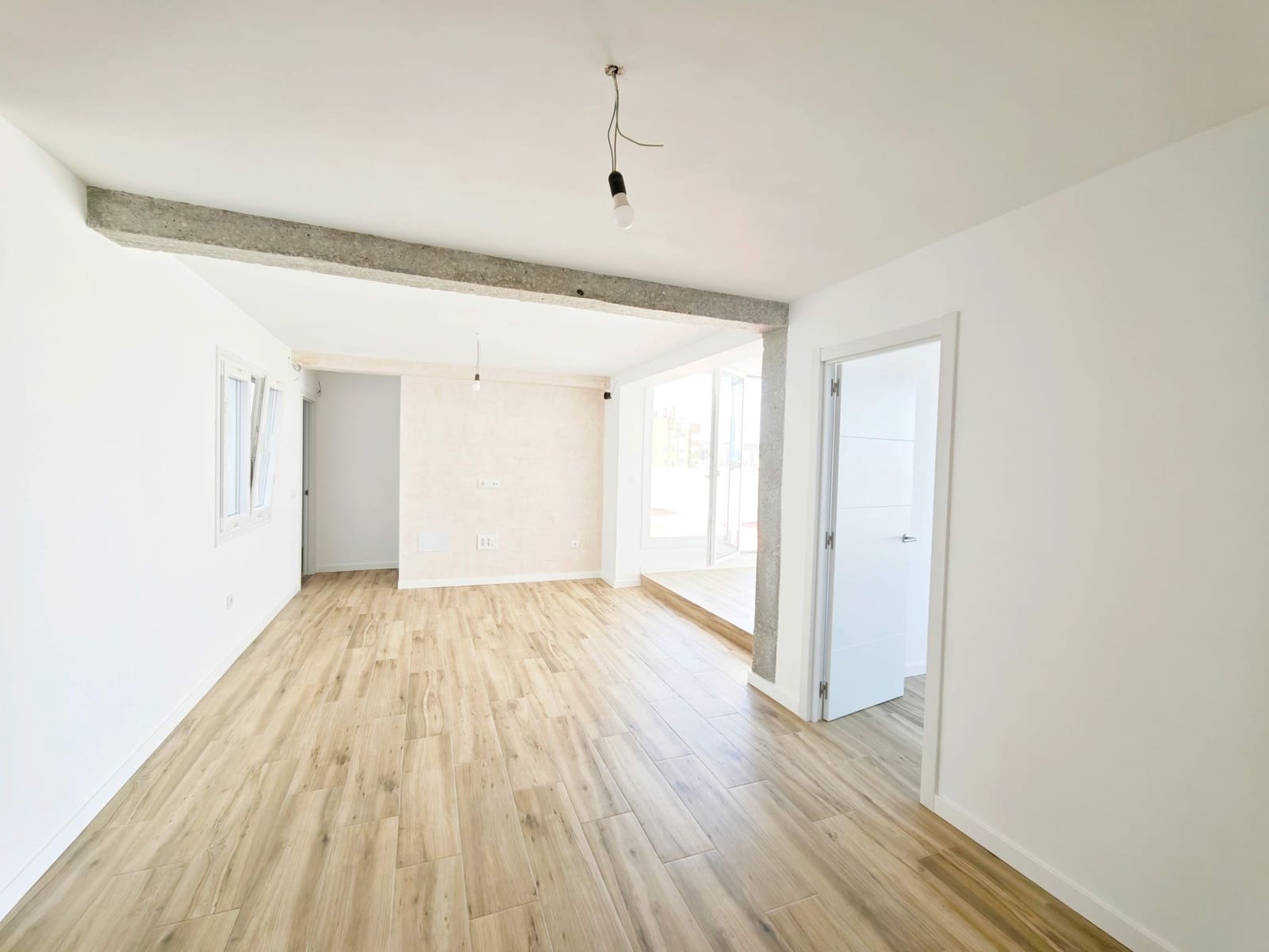 2 Zimmer Penthouse zu verkaufen in Algeciras - 220.000 € (Ref: 9683526)