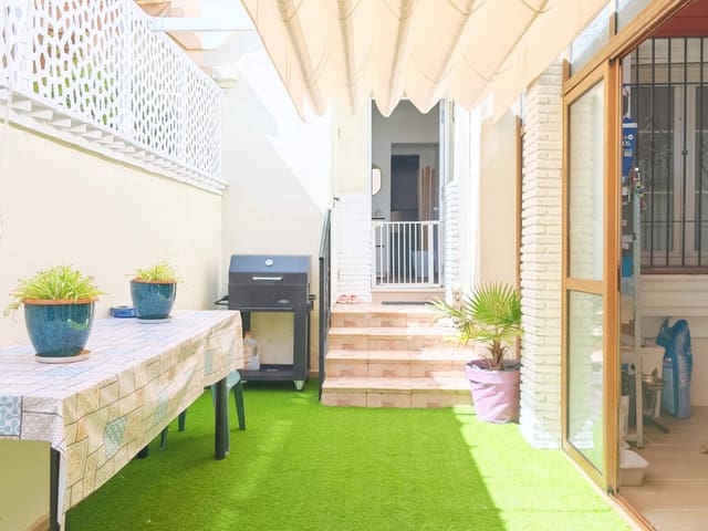 3 soveværelse Rækkehus til salg i El Zabal - Santa Margarita, La Línea de la Concepción med swimmingpool garage - € 318.000 (Ref: 9698851)