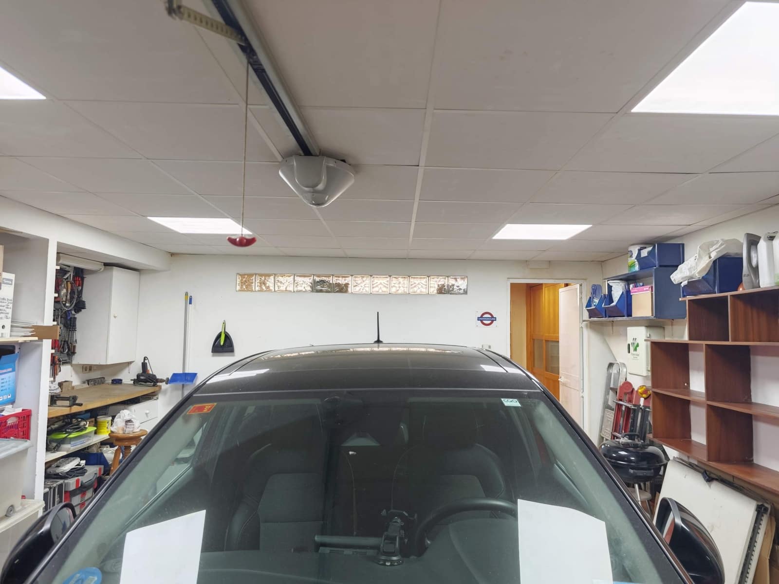 3 soveværelse Rækkehus til salg i La Linea de la Concepcion med swimmingpool garage - € 330.000 (Ref: 9701667)