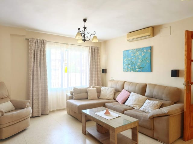 3 soveværelse Rækkehus til salg i El Zabal - Santa Margarita, La Línea de la Concepción med swimmingpool garage - € 330.000 (Ref: 9701667)