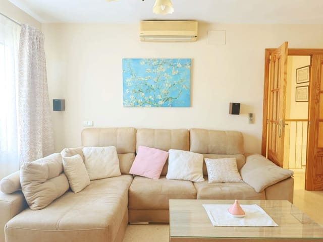 3 soveværelse Rækkehus til salg i El Zabal - Santa Margarita, La Línea de la Concepción med swimmingpool garage - € 330.000 (Ref: 9701667)