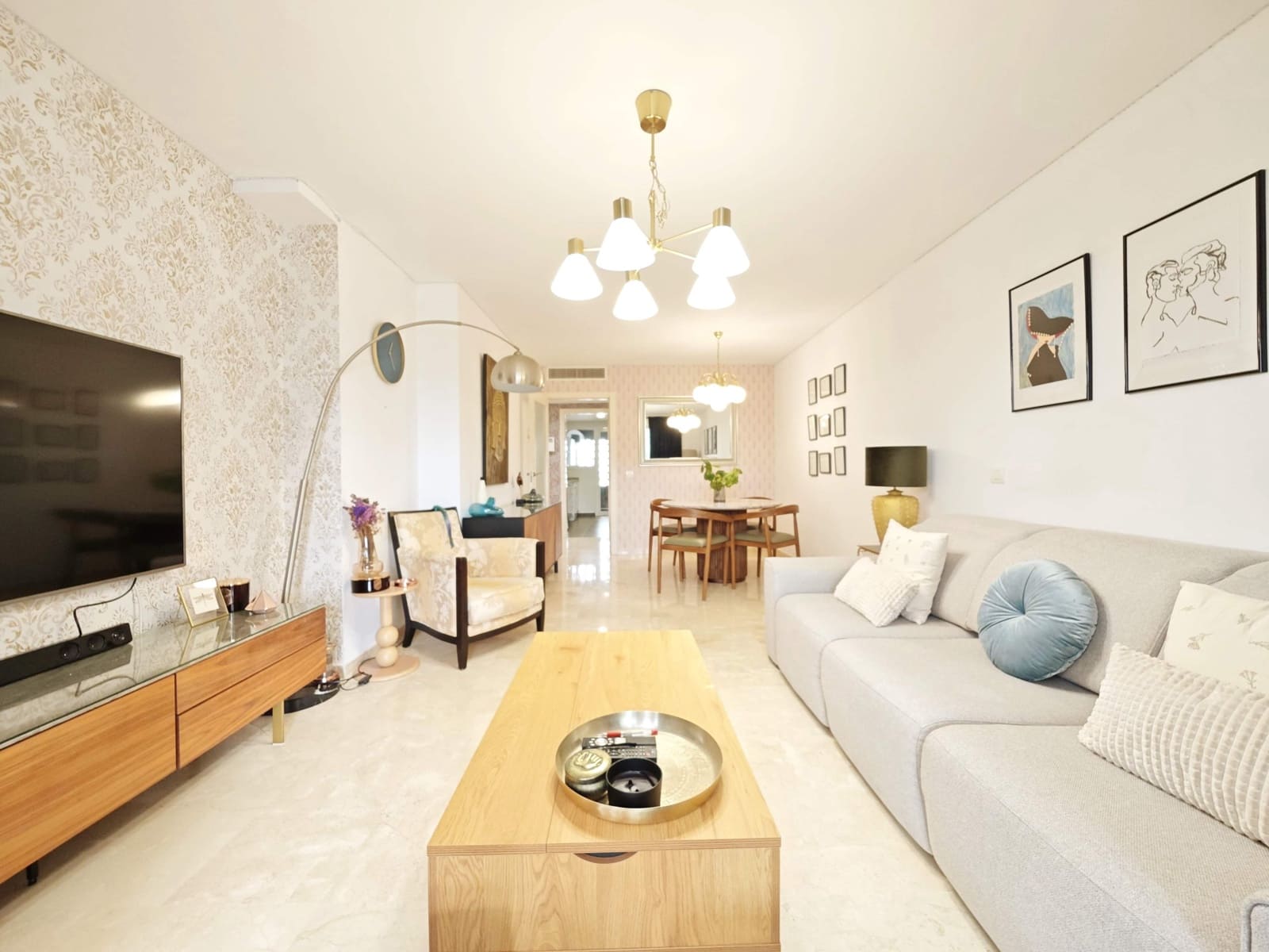 2 bedroom Apartment for rent in La Alcaidesa with pool garage - € 1,350 (Ref: 9719996)