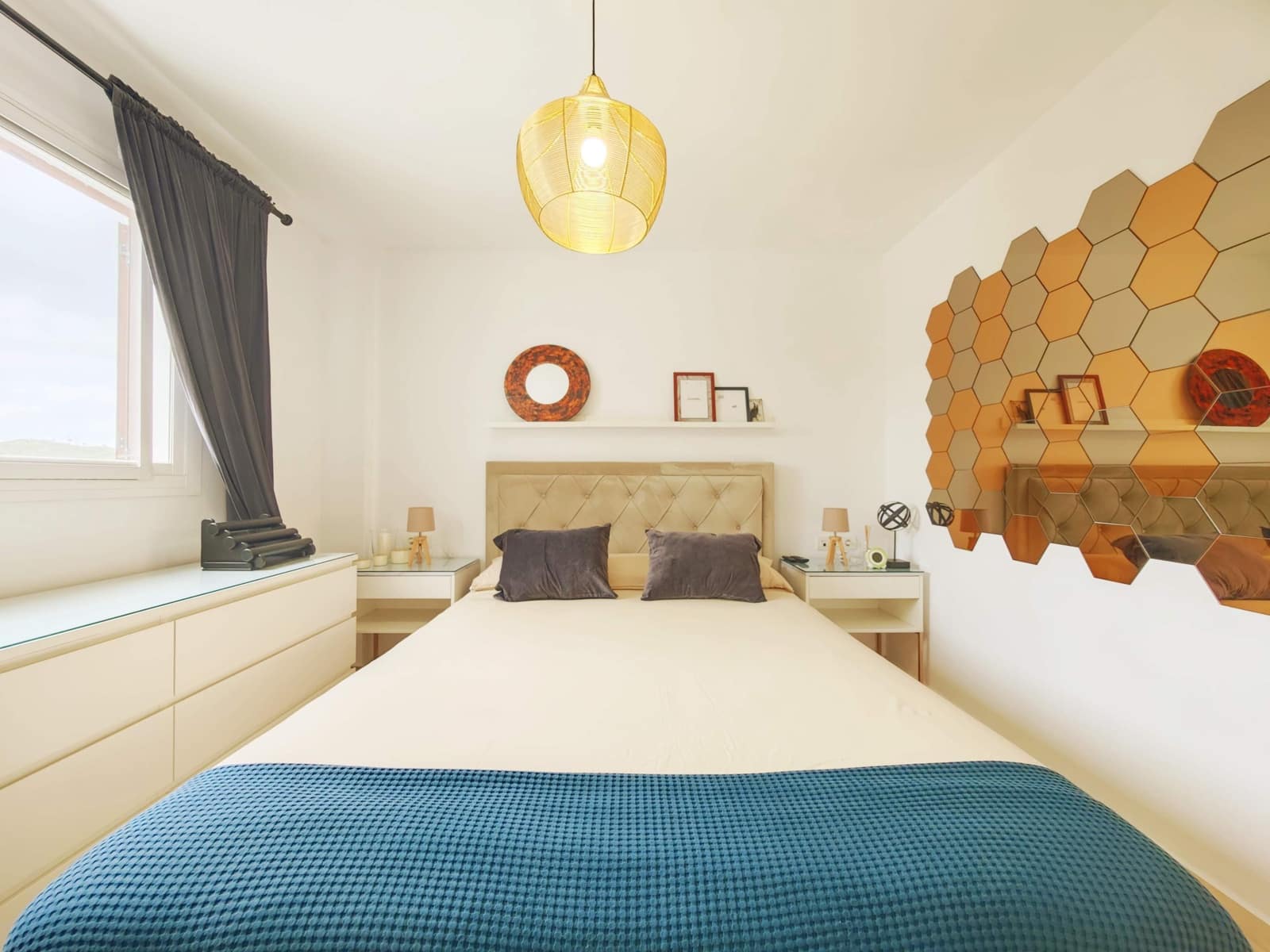 2 bedroom Apartment for rent in La Alcaidesa with pool garage - € 1,350 (Ref: 9719996)