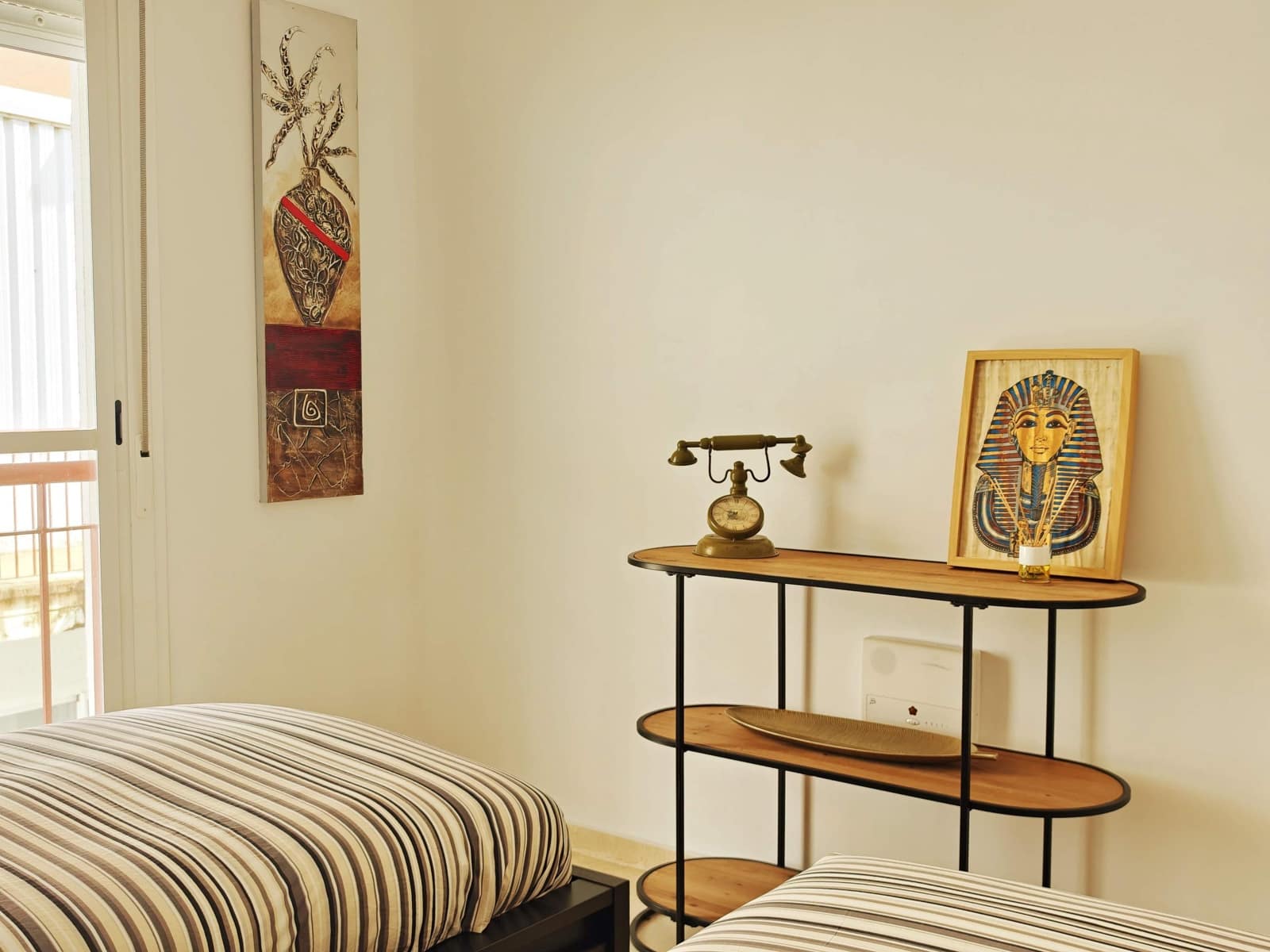 2 bedroom Apartment for rent in La Alcaidesa with pool garage - € 1,350 (Ref: 9719996)