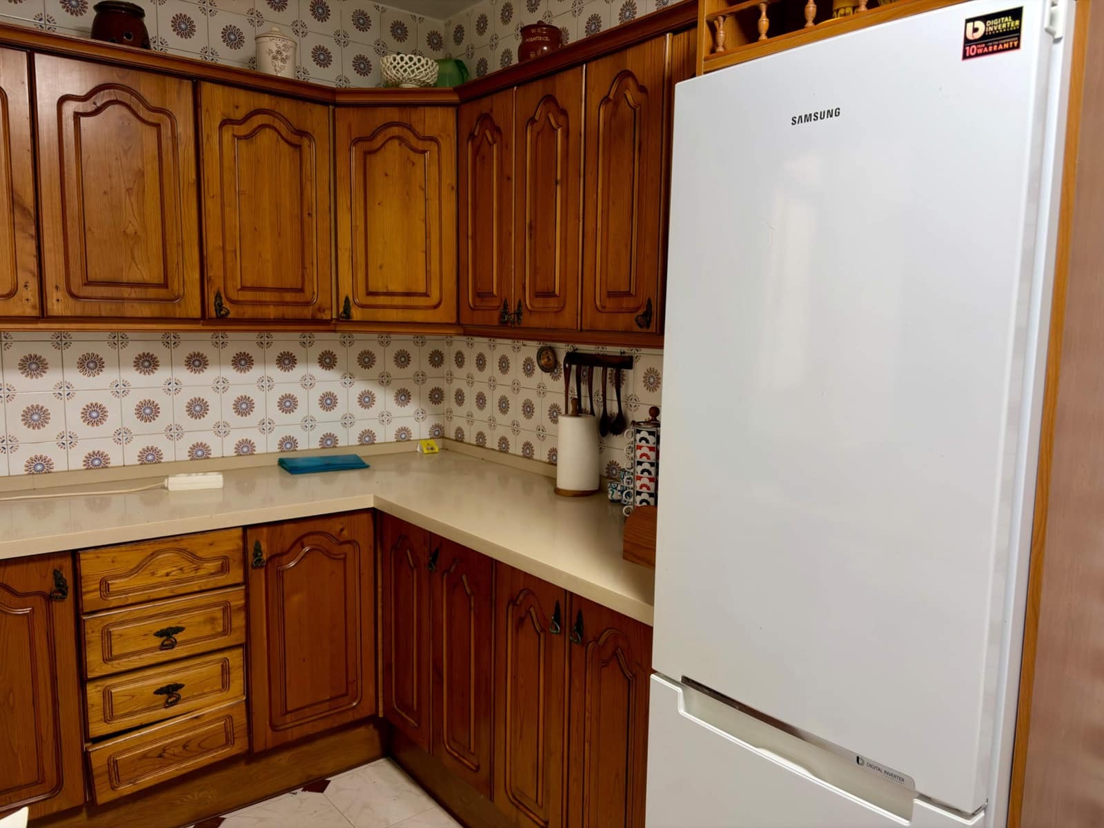 3 bedroom Flat for sale in La Linea de la Concepcion - € 180,000 (Ref: 9738587)