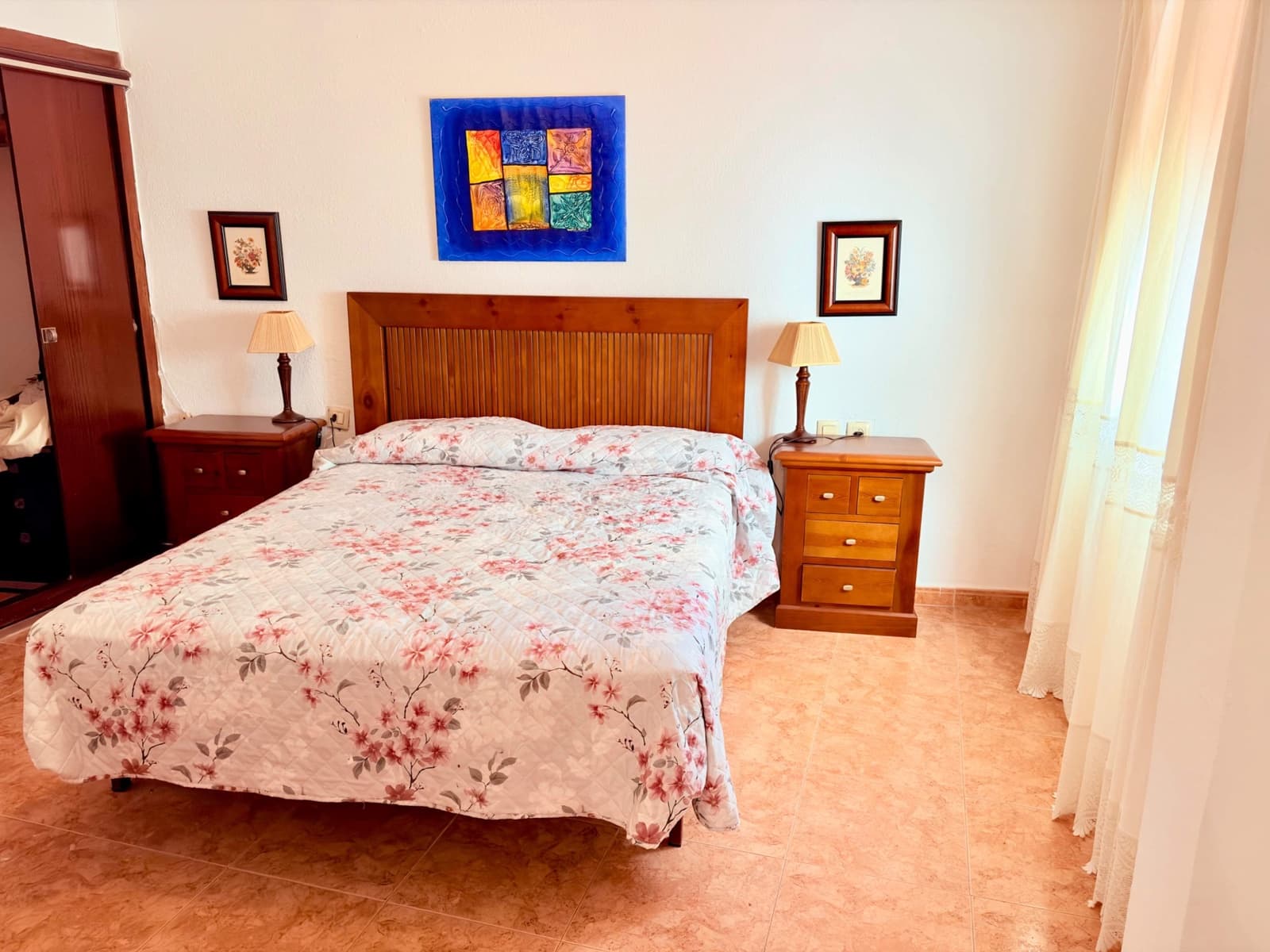 3 bedroom Flat for sale in La Linea de la Concepcion - € 180,000 (Ref: 9738587)