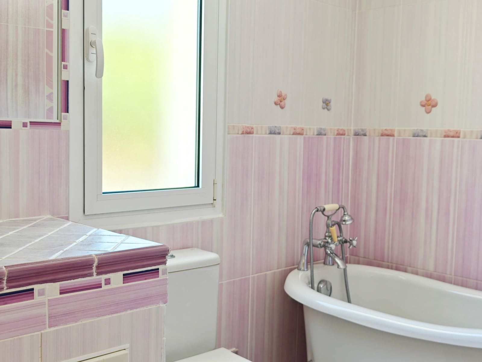 3 sovrum Semi-fristående Villa till salu i La Linea de la Concepcion med pool - 620 000 € (Ref: 9744004)