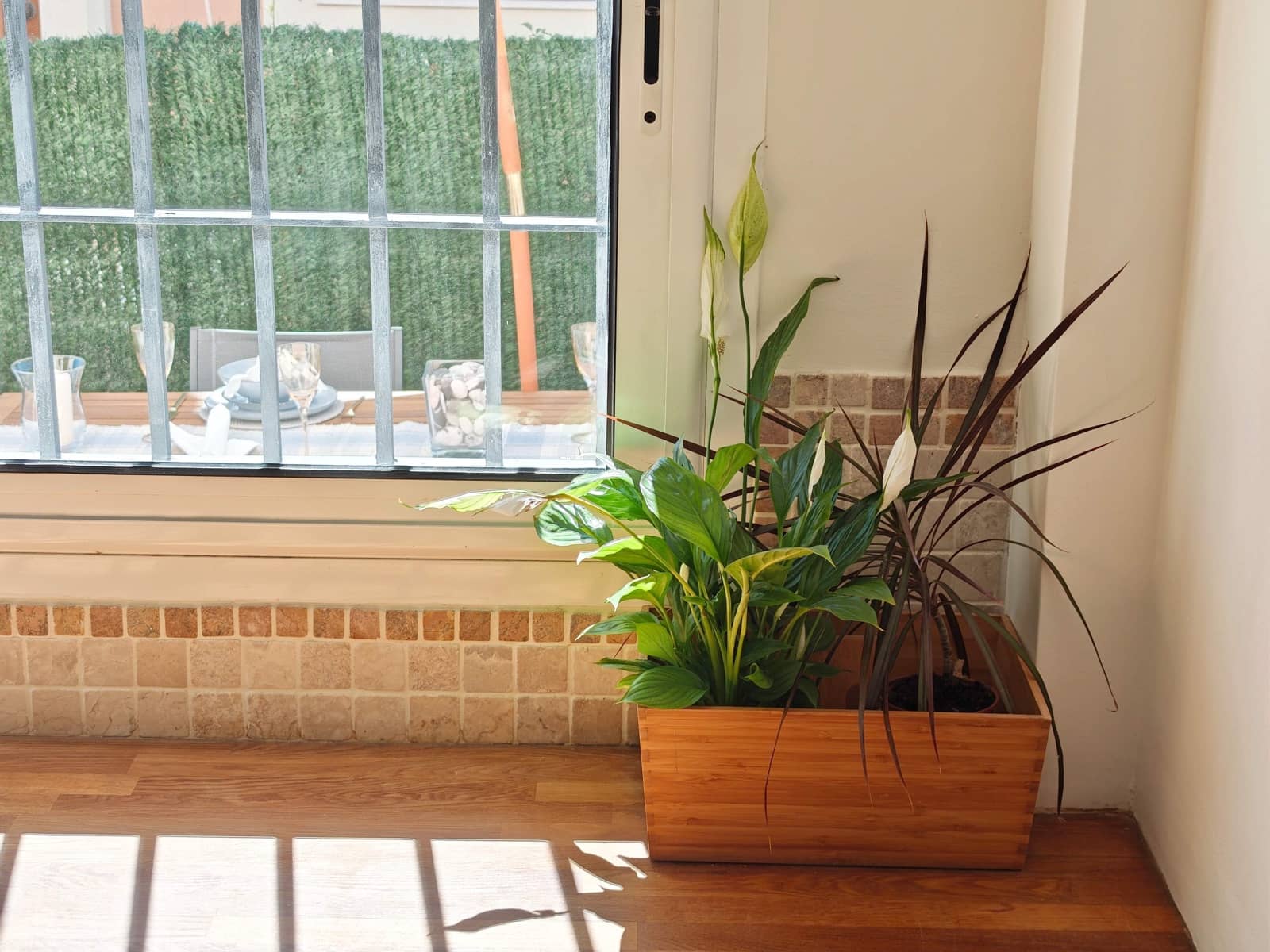 3 sovrum Semi-fristående Villa till salu i La Linea de la Concepcion med pool - 620 000 € (Ref: 9744004)