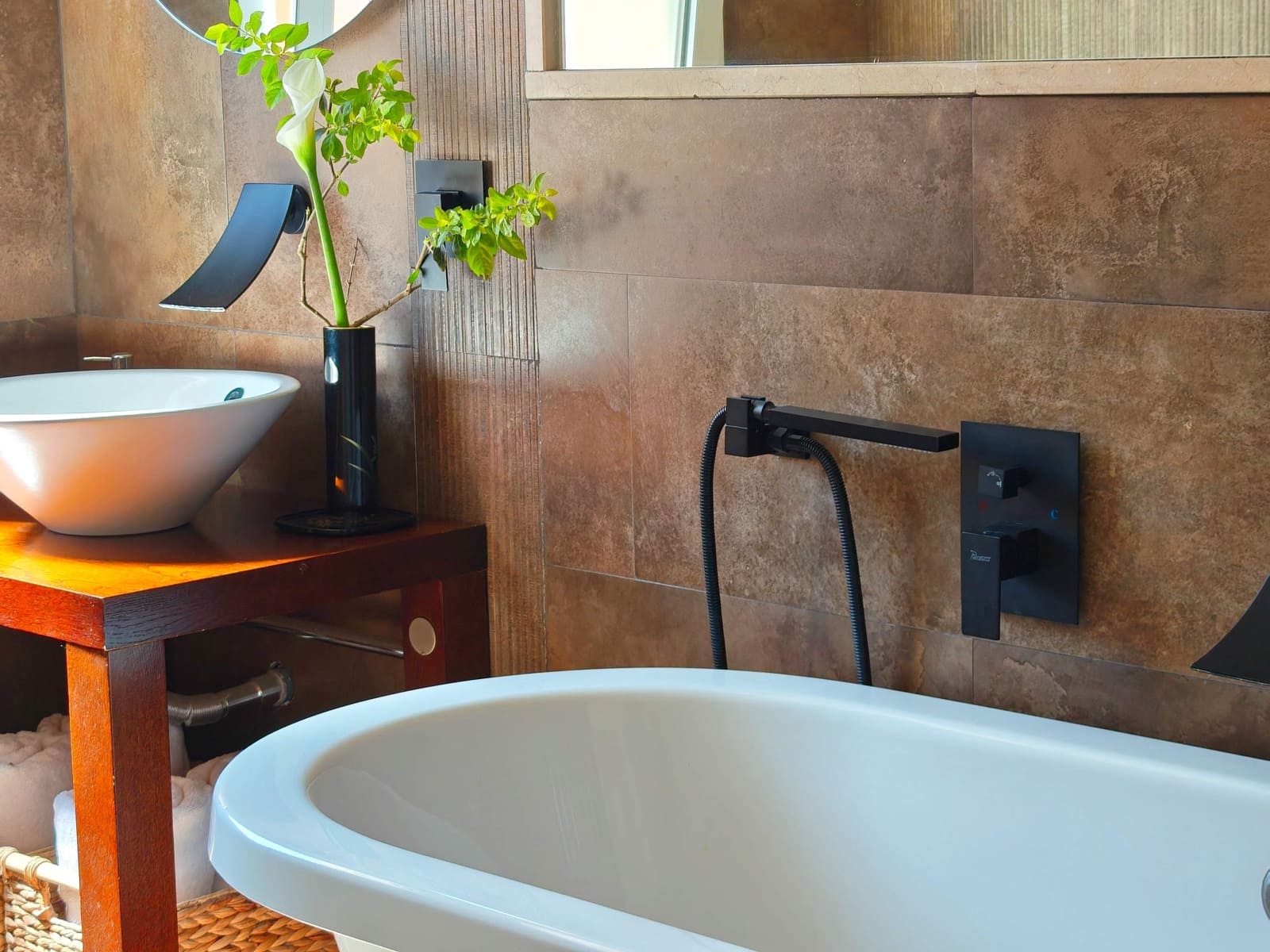 3 sovrum Semi-fristående Villa till salu i La Linea de la Concepcion med pool - 620 000 € (Ref: 9744004)