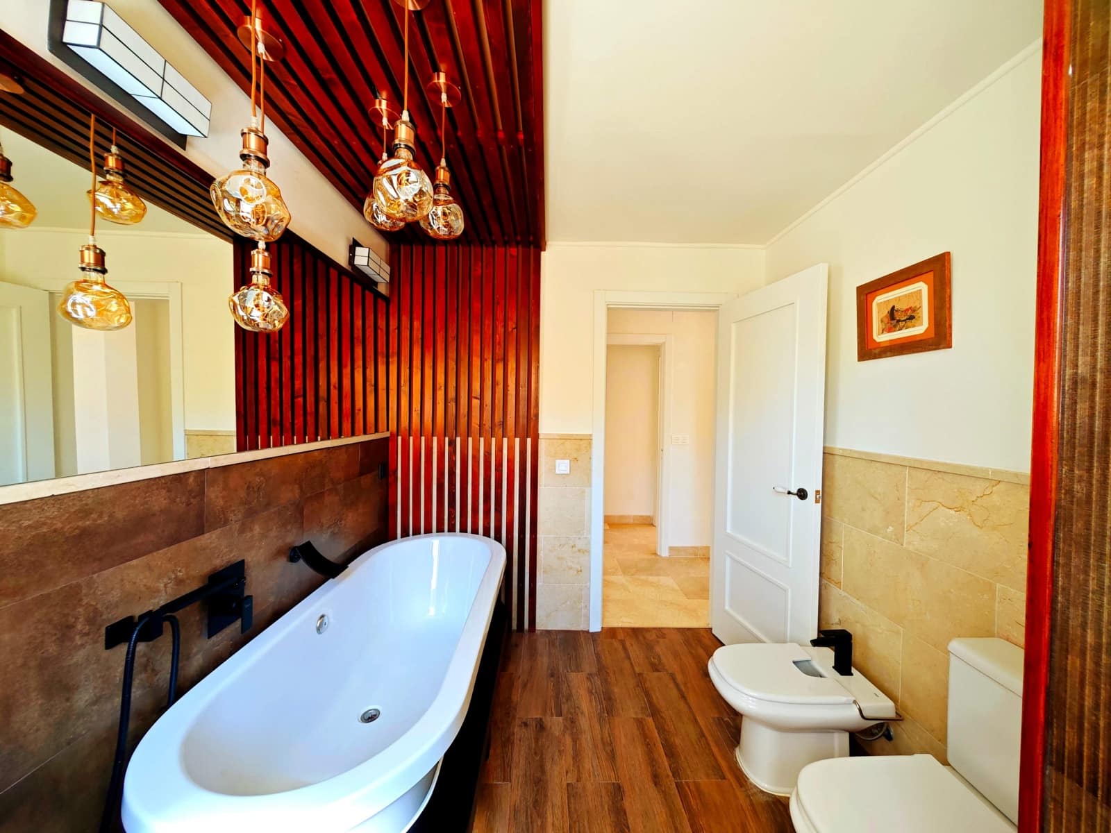 3 sovrum Semi-fristående Villa till salu i La Linea de la Concepcion med pool - 620 000 € (Ref: 9744004)