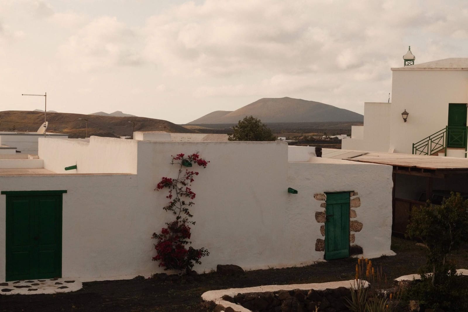 4 soveværelse Villa til salg i Yaiza med garage - € 495.000 (Ref: 9755706)