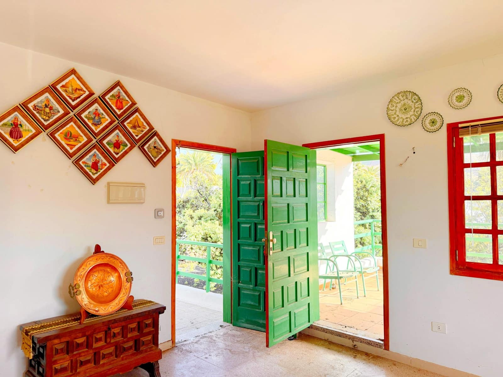 4 soveværelse Villa til salg i Yaiza med garage - € 495.000 (Ref: 9755706)