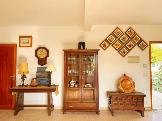 4 soveværelse Villa til salg i Yaiza med garage - € 495.000 (Ref: 9755706)