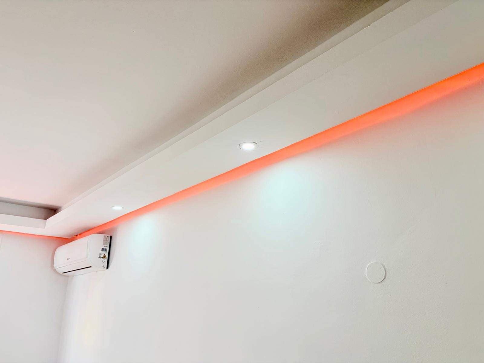 3 bedroom Flat for sale in La Linea de la Concepcion - € 150,000 (Ref: 9770692)