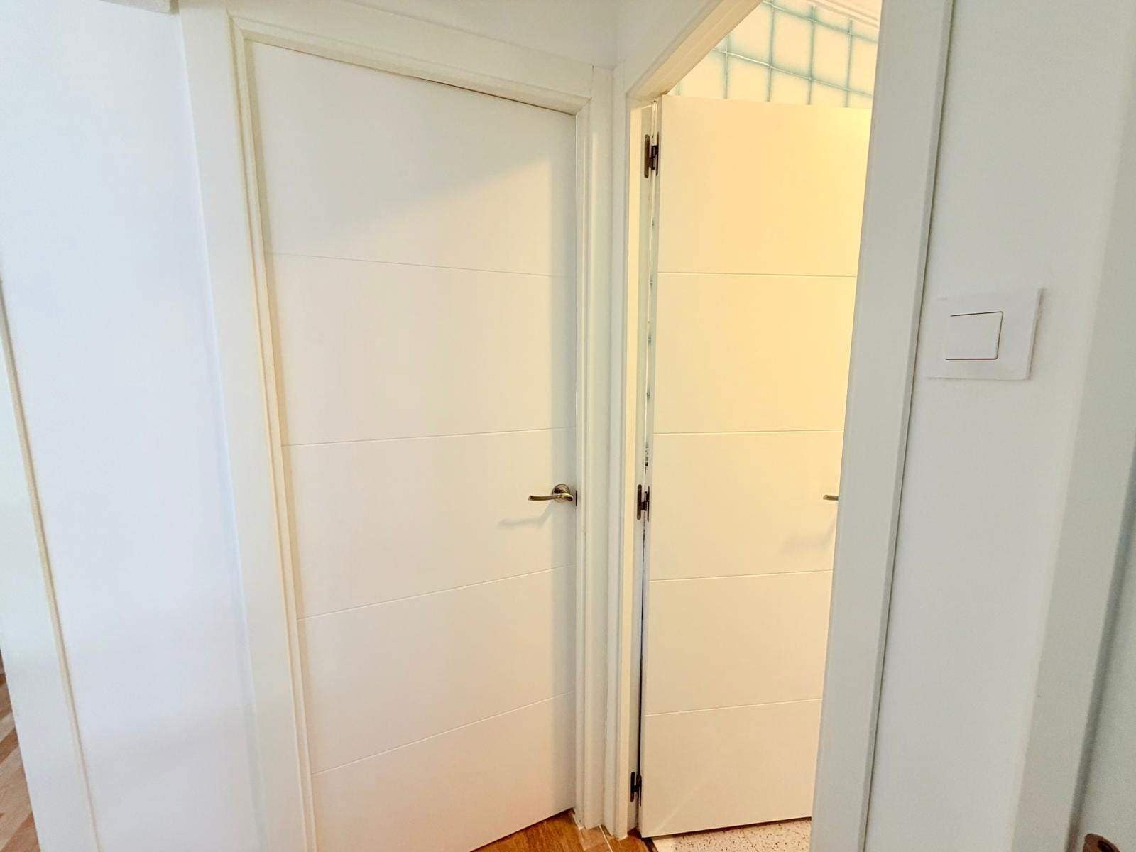 3 bedroom Flat for sale in La Linea de la Concepcion - € 150,000 (Ref: 9770692)