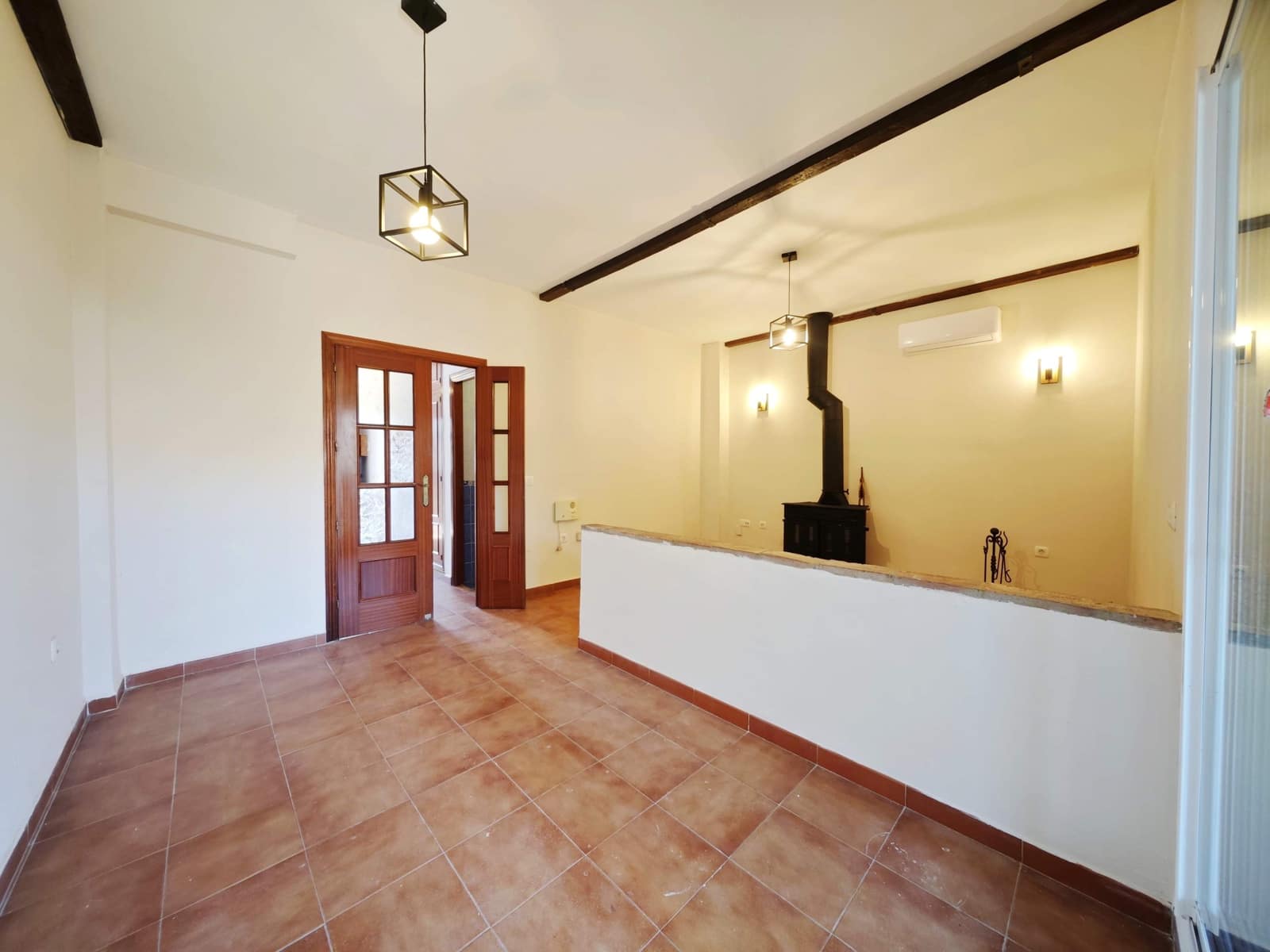 3 sovrum Radhus till salu i La Linea de la Concepcion med pool garage - 315 000 € (Ref: 9783159)