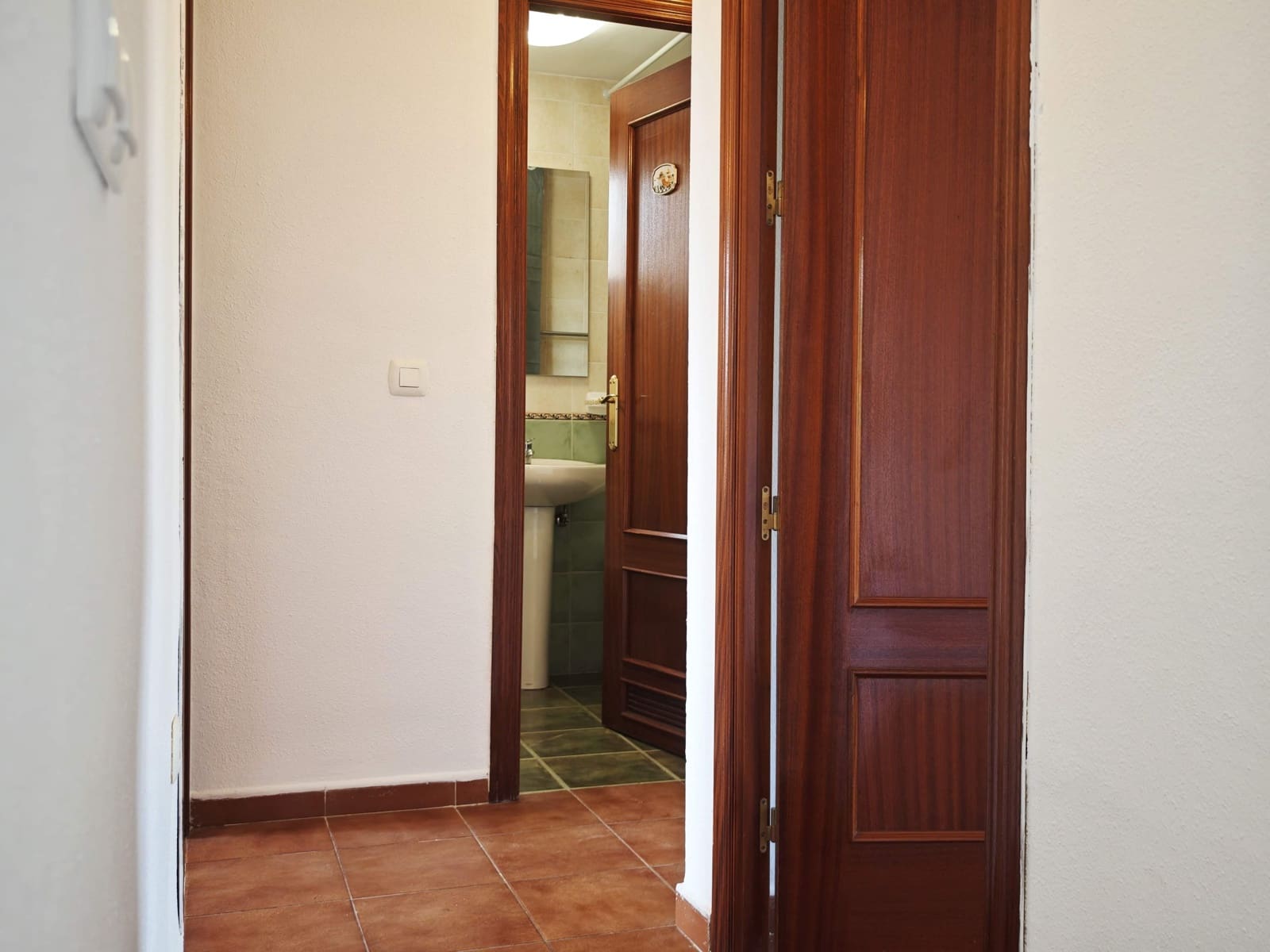 3 sovrum Radhus till salu i La Linea de la Concepcion med pool garage - 315 000 € (Ref: 9783159)