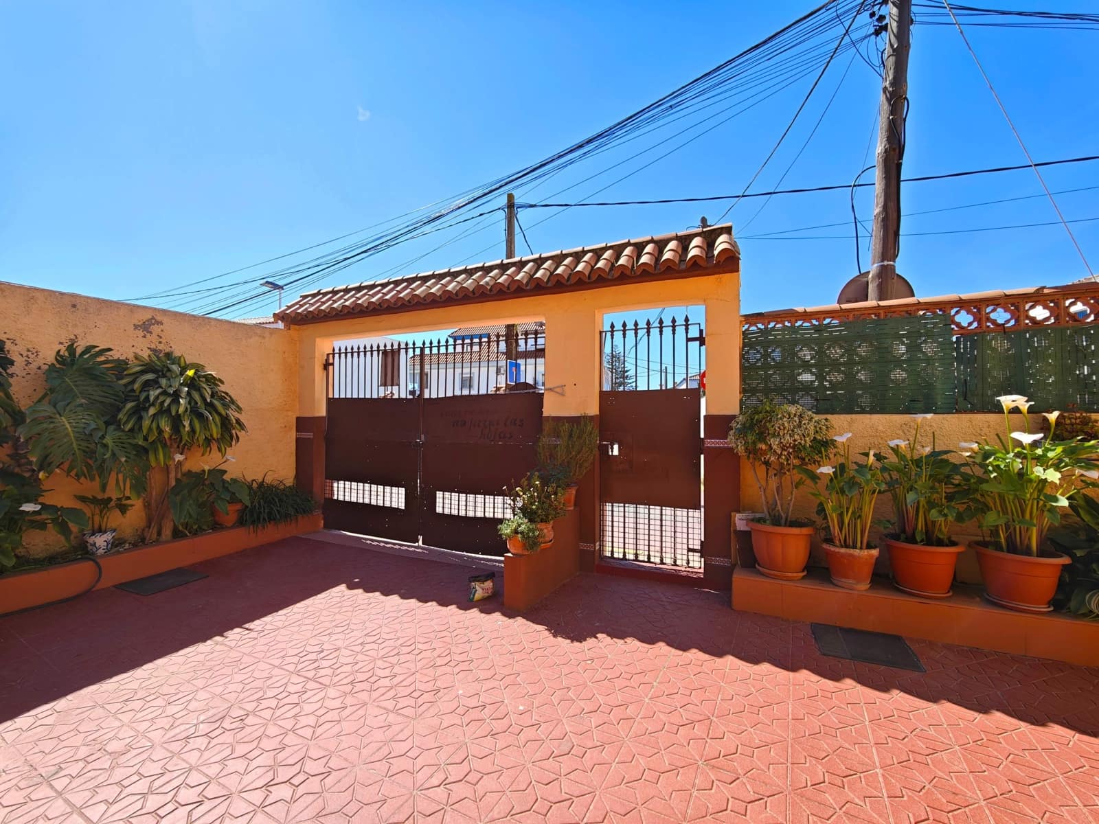 5 soveværelse Villa til salg i Algeciras - € 450.000 (Ref: 9784069)