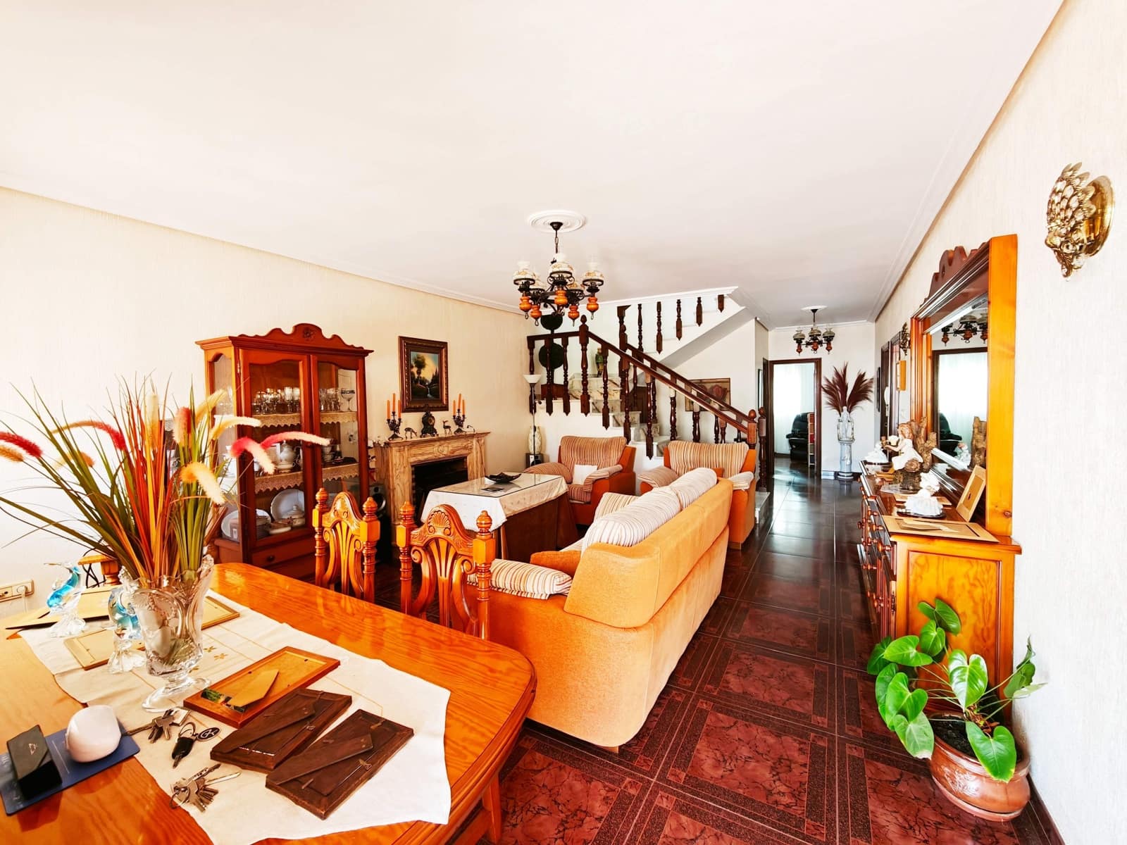 5 soveværelse Villa til salg i Algeciras - € 450.000 (Ref: 9784069)