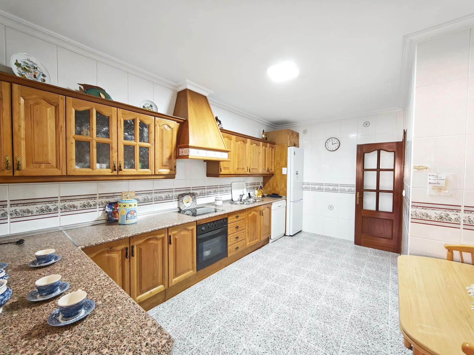 5 soveværelse Villa til salg i Algeciras - € 450.000 (Ref: 9784069)