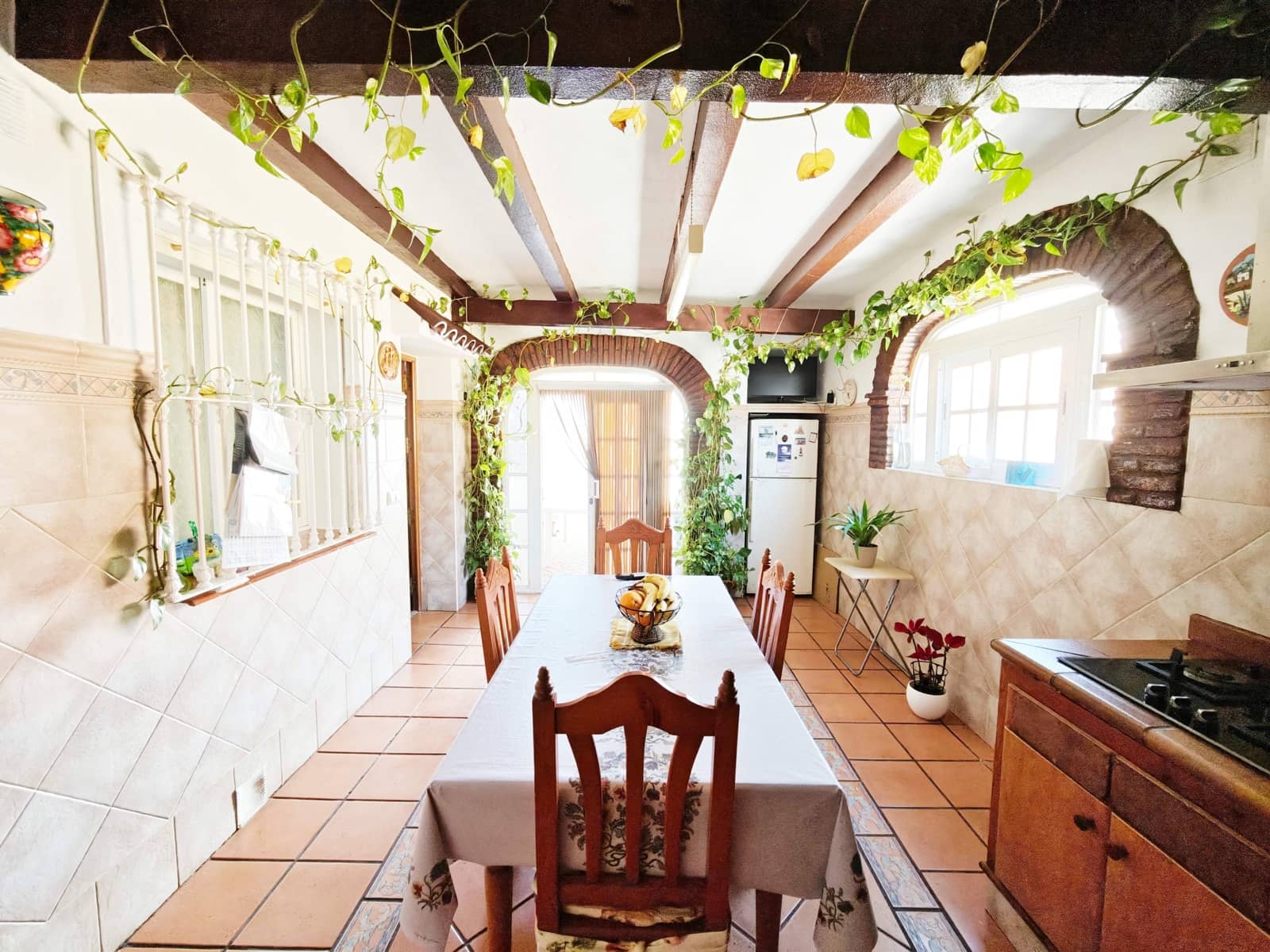 5 soveværelse Villa til salg i Algeciras - € 450.000 (Ref: 9784069)