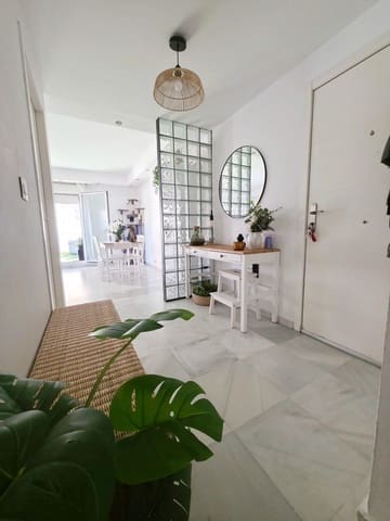 2 slaapkamer Flat te koop in Algeciras - € 220.000 (Ref: 9784070)